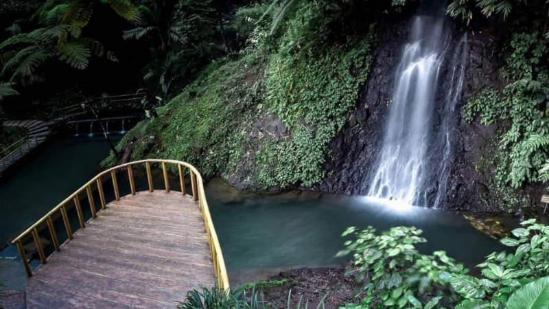 curug di jawa barat